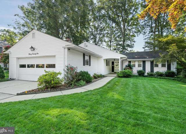 Property at 3021 Maple Shade Ln, Wilmington, DE 19810, 3 beds, 2 baths