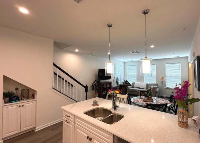 Property at 9402 James Macgowan Ln #611, Owings Mills, MD 21117, 2 beds, 2.5 baths