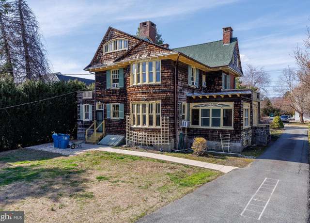 Property at 242 E Main St, Elkton, MD 21921, 6 beds, 2 baths