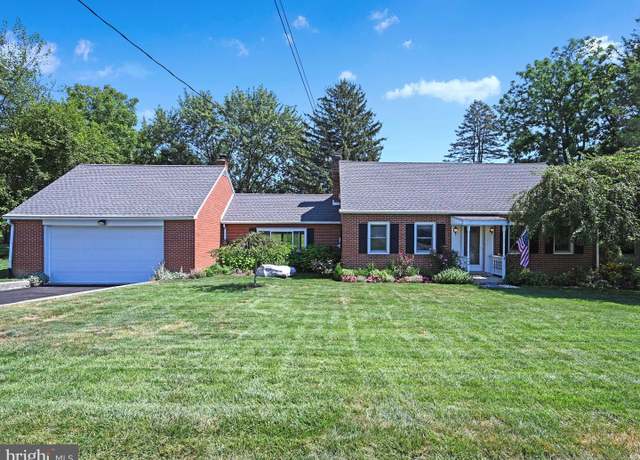 Property at 244 S 22nd St, Lebanon, PA 17042, 3 beds, 1 bath