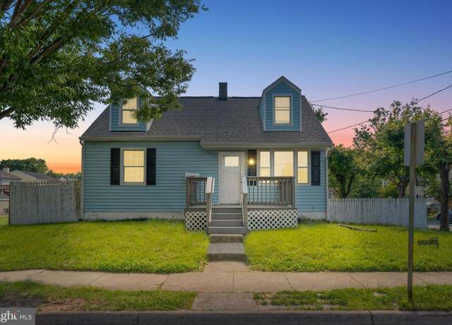 Property at 1400 Airport Ave, Fredericksburg, VA 22401, 3 beds, 2 baths