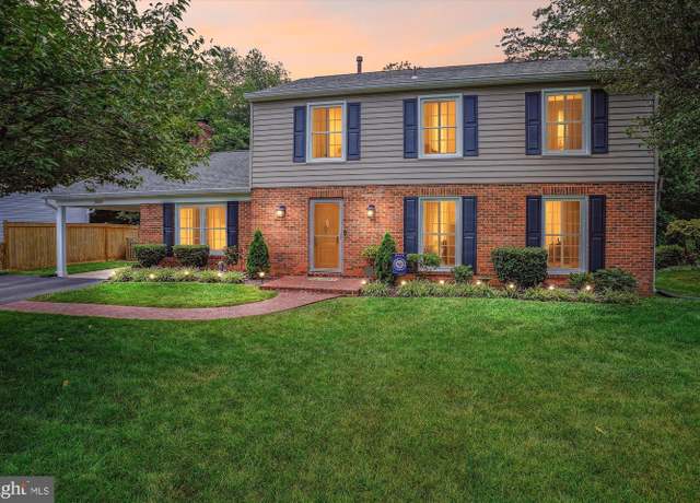 Property at 10805 Paynes Church Dr, Fairfax, VA 22032, 4 beds, 2.5 baths