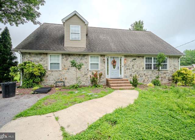Property at 32107 Jim Town Rd, Lewes, DE 19958, 4 beds, 2.5 baths