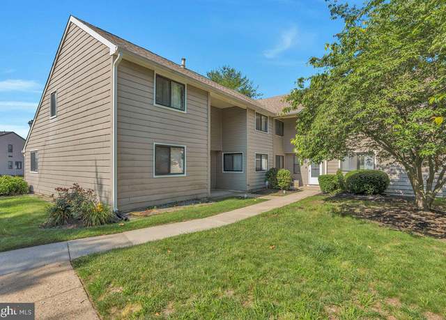 Property at 105 Mason Run, Pine Hill, NJ 08021, 3 beds, 1.5 baths