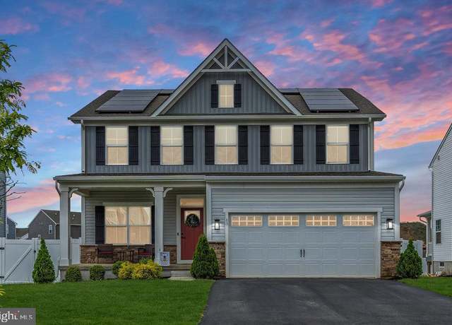 Property at 83 Weston Dr, Woolwich Twp, NJ 08085, 5 beds, 3.5 baths