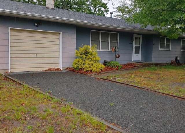 Property at 612 Deerhead Lake Dr, Forked River, NJ 08731, 3 beds, 1.5 baths