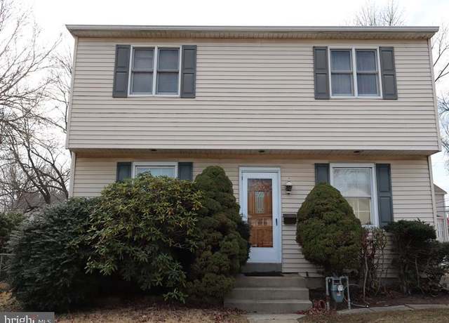 Property at 307 Park Cir, Norwood, PA 19074, 3 beds, 2 baths