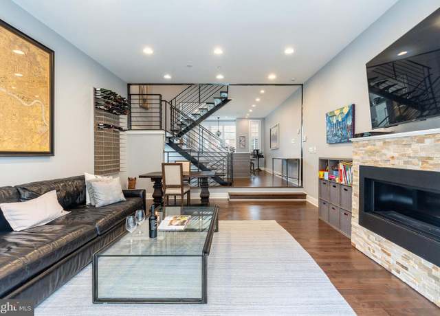 Property at 850 N 4th St #2, Philadelphia, PA 19123, 4 beds, 3.5 baths