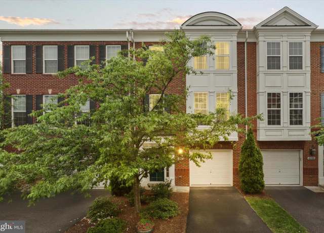 Property at 6253 Casdin Dr, Alexandria, VA 22310, 3 beds, 2.5 baths