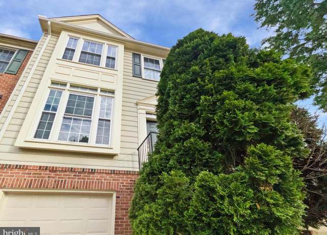Property at 46891 Rabbitrun Ter, Sterling, VA 20164, 3 beds, 3 baths