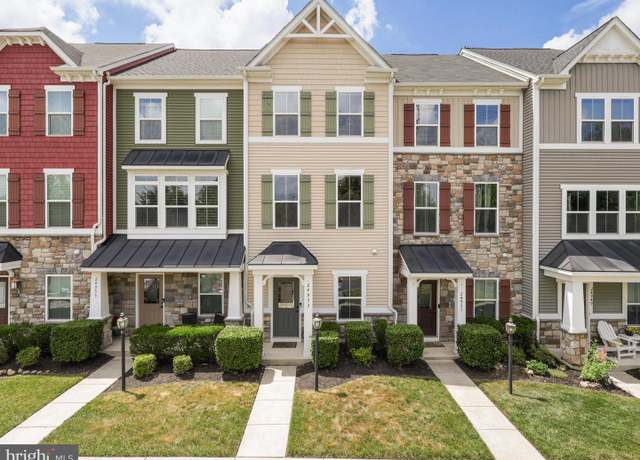 Property at 24953 Coats Sq, Aldie, VA 20105, 2 beds, 2.5 baths