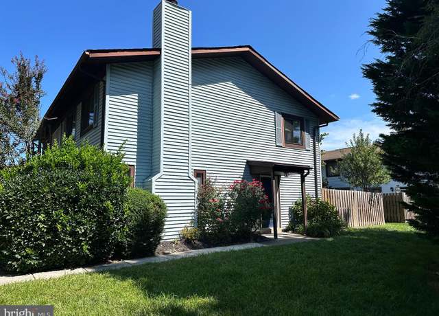 Property at 2594 Merrywood Ct #4, Woodbridge, VA 22192, 3 beds, 2.5 baths