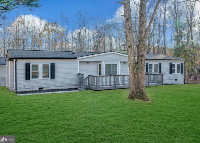 Property at 175 Meadows Rd, Fredericksburg, VA 22406, 4 beds, 2 baths