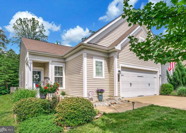 Property at 161 Denison St, Fredericksburg, VA 22406, 3 beds, 2 baths