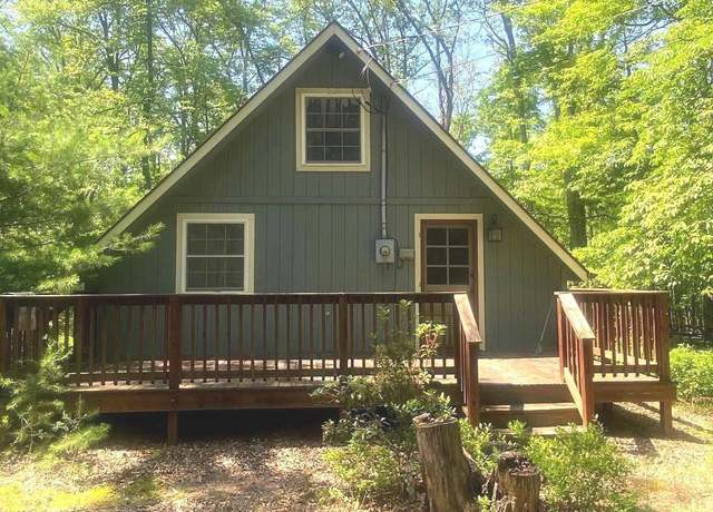 Property at 979 Ritter Dr, Capon Bridge, WV 26711, 2 beds, 1 bath
