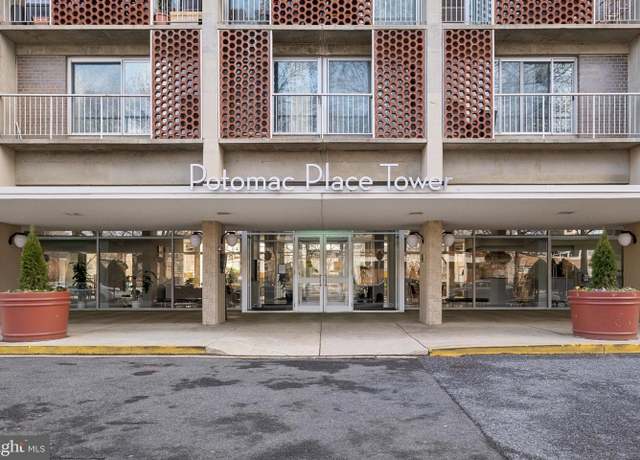 Property at 800 4th St SW Unit N401, Washington, DC 20024, 2 beds, 1 bath