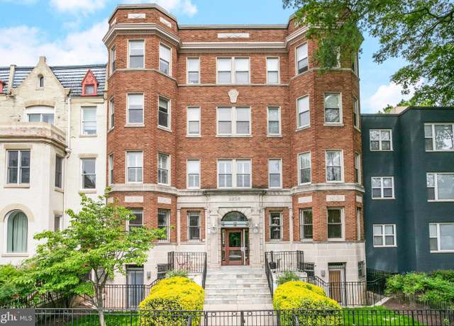 Property at 2535 13th St NW #5, Washington, DC 20009, 2 beds, 2 baths