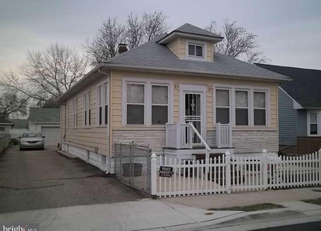 Property at 218 Audrey Ave, Baltimore, MD 21225, 3 beds, 1.5 baths