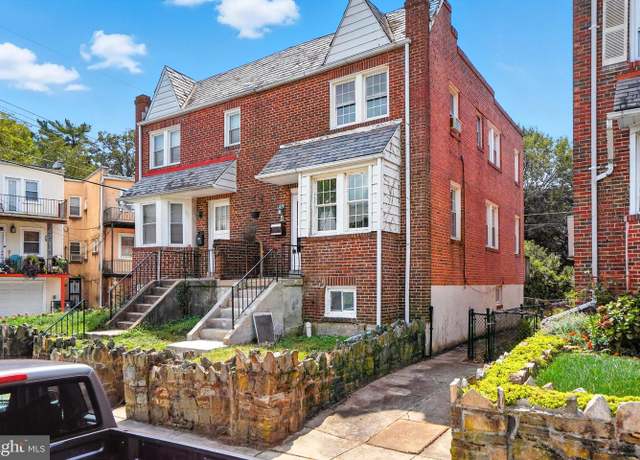Property at 4 N Belle Grove Rd, Baltimore, MD 21228, 3 beds, 2 baths