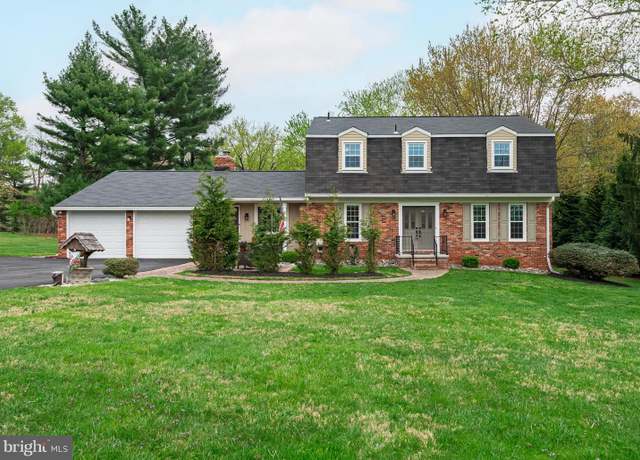 Property at 3513 Lakeway Dr, Ellicott City, MD 21042, 5 beds, 2.5 baths