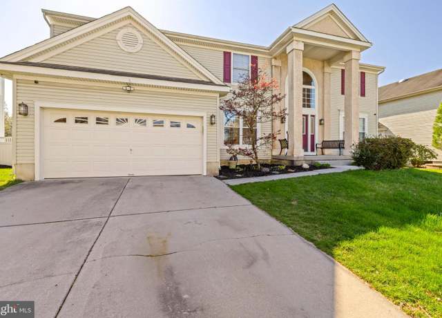Property at 13 Moray Ln, Sewell, NJ 08080, 4 beds, 2.5 baths