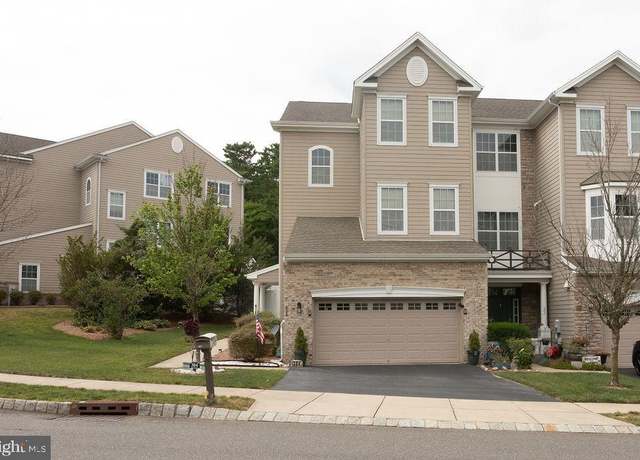 Property at 304 Hawthorne Ln, Barnegat, NJ 08005, 3 beds, 3 baths