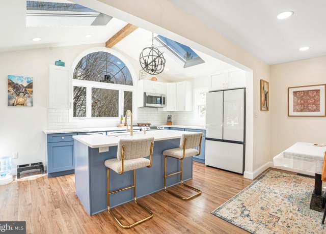 Property at 620 Tennis Ave, Glenside, PA 19038, 4 beds, 2 baths