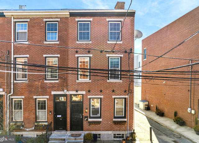 Property at 218 Carpenter St, Philadelphia, PA 19147, 3 beds, 2 baths