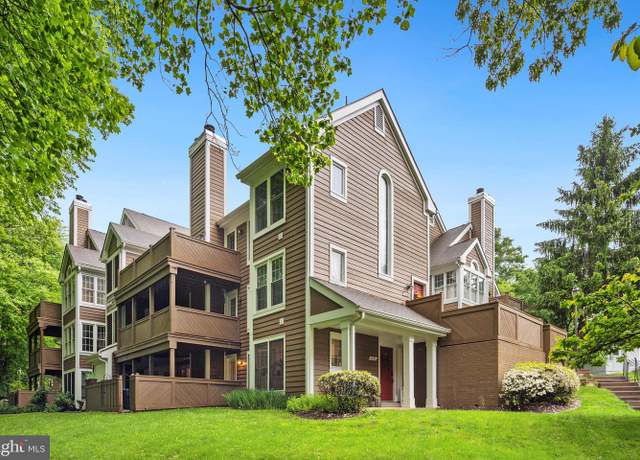 Property at 1541 Church Hill Pl #1541, Reston, VA 20194, 2 beds, 1.5 baths
