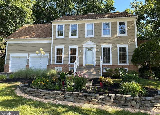 Property at 13616 Northbourne Dr, Centreville, VA 20120, 4 beds, 3.5 baths