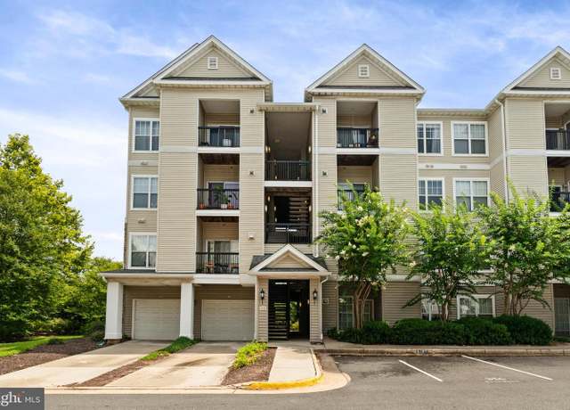Property at 5115 Travis Edward Way Unit I, Centreville, VA 20120, 1 bed, 1 bath