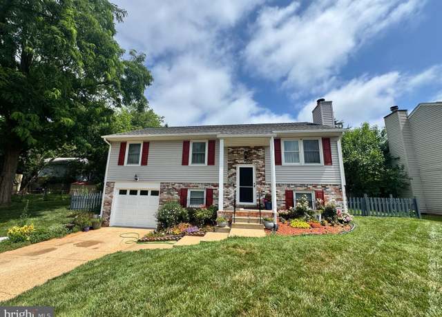 Property at 5089 Tara Dr, Fredericksburg, VA 22407, 4 beds, 3 baths