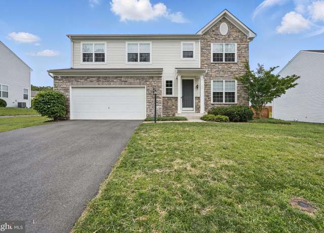 Property at 11 Worsham Ln, Fredericksburg, VA 22405, 4 beds, 2.5 baths