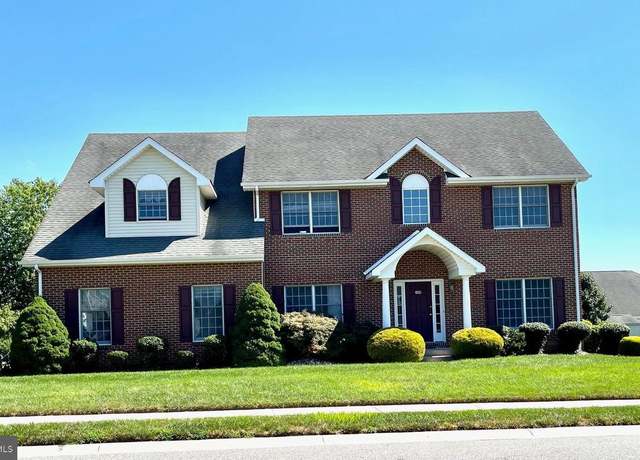Property at 109 Delilah Dr, Bear, DE 19701, 4 beds, 2.5 baths