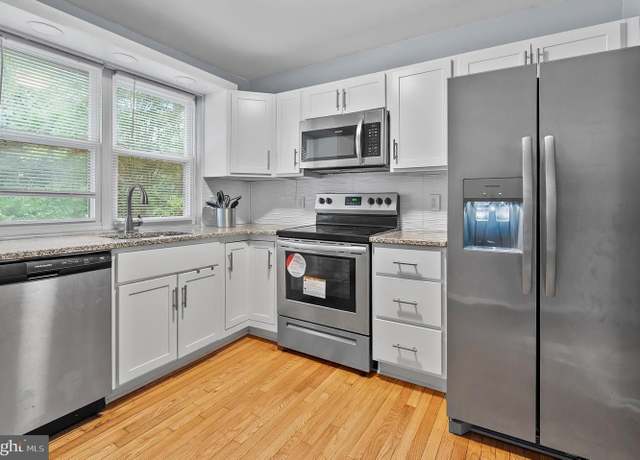 Property at 9355 Pan Ridge Rd #9355, Parkville, MD 21234, 3 beds, 1.5 baths