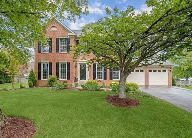 Property at 8258 Elko Dr N, Ellicott City, MD 21043, 3 beds, 3.5 baths