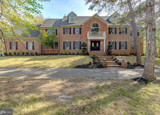 Property at 2 Wilderness Dr, Medford, NJ 08055, 6 beds, 5 baths