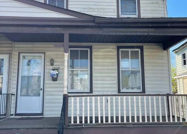Property at 1006 W Third, Florence, NJ 08518, 3 beds, 2 baths