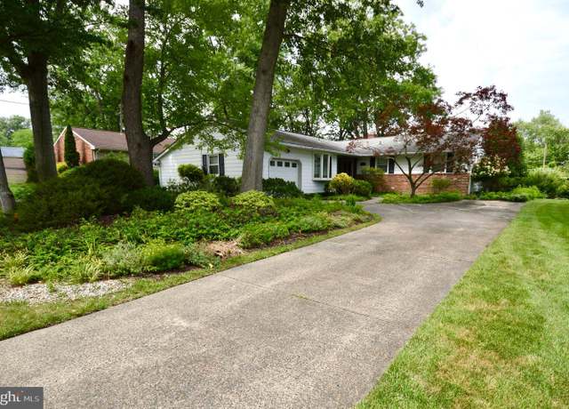 Property at 1121 Crane Dr, Cherry Hill, NJ 08003, 3 beds, 2 baths