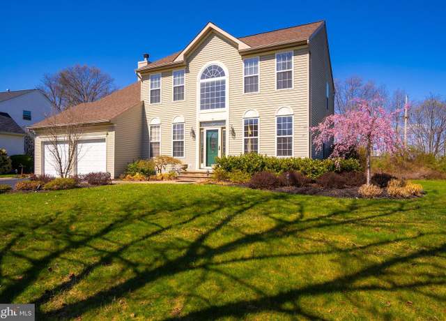 Property at 12 Berwick Cir, East Windsor, NJ 08520, 4 beds, 2.5 baths