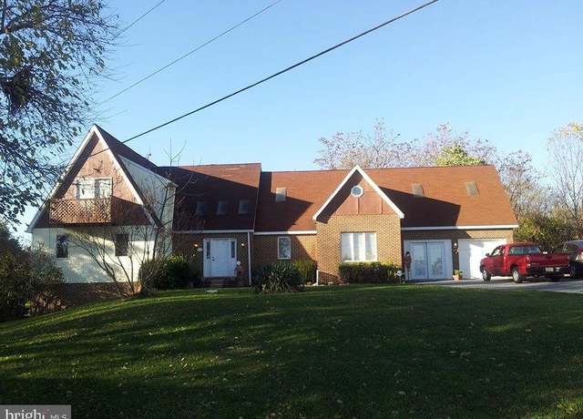 Property at 755 Kriner Rd, Chambersburg, PA 17202, 4 beds, 3 baths