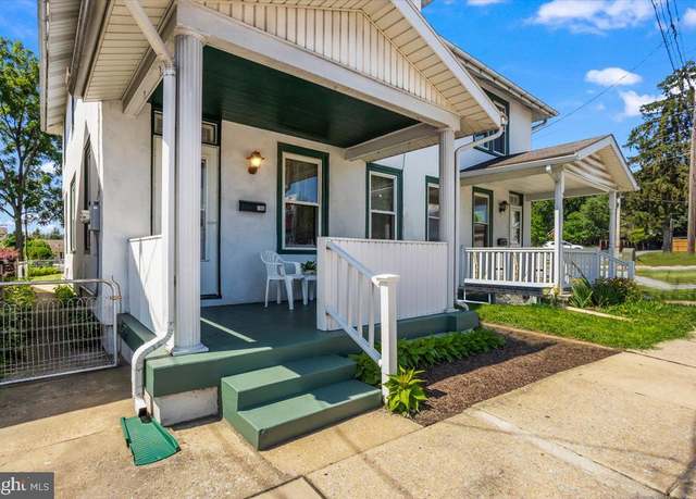 Property at 186 N Main St, Manheim, PA 17545, 3 beds, 1.5 baths