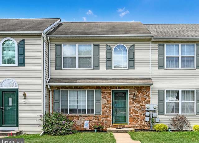Property at 103 Riders Way, Lebanon, PA 17042, 3 beds, 1.5 baths