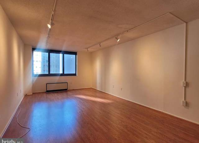 Property at 1420 Locust St Unit 10C, Philadelphia, PA 19102, 1 bed, 1 bath