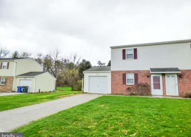 Property at 2791 Pineview Dr, York, PA 17408, 2 beds, 1 bath