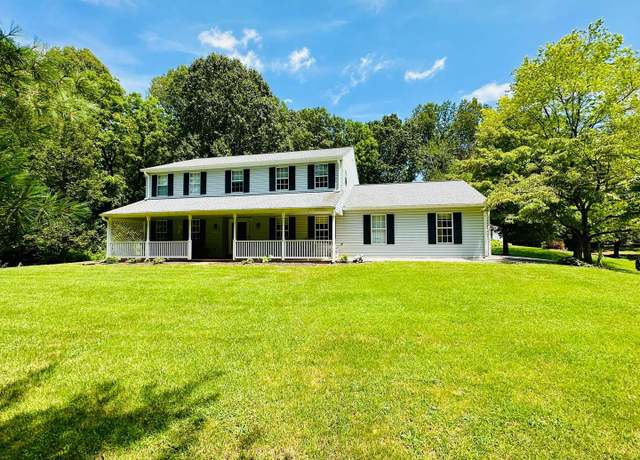 Property at 5744 Myriah Ct, Warrenton, VA 20187, 4 beds, 3 baths