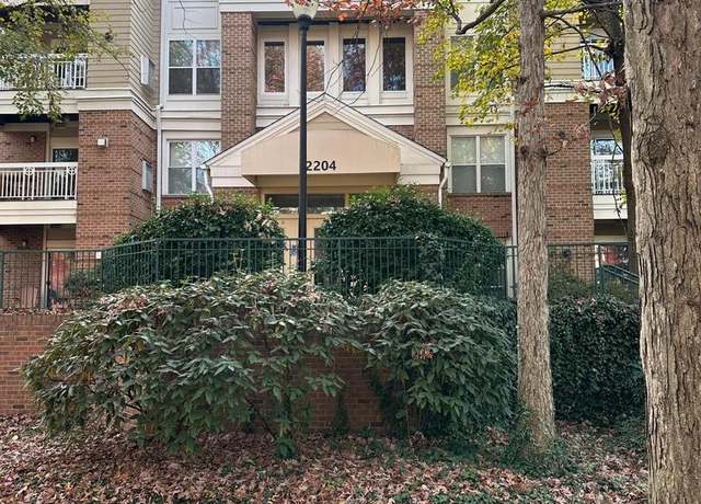 Property at 2204 Westcourt Ln #313, Herndon, VA 20170, 1 bed, 1 bath