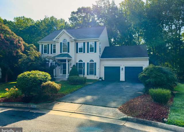 Property at 3901 Leaf Lawn Ln, Woodbridge, VA 22192, 5 beds, 3.5 baths