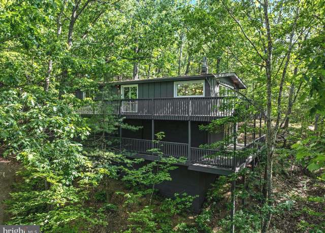 Property at 139 Laura Ct, Basye, VA 22810, 3 beds, 3.5 baths