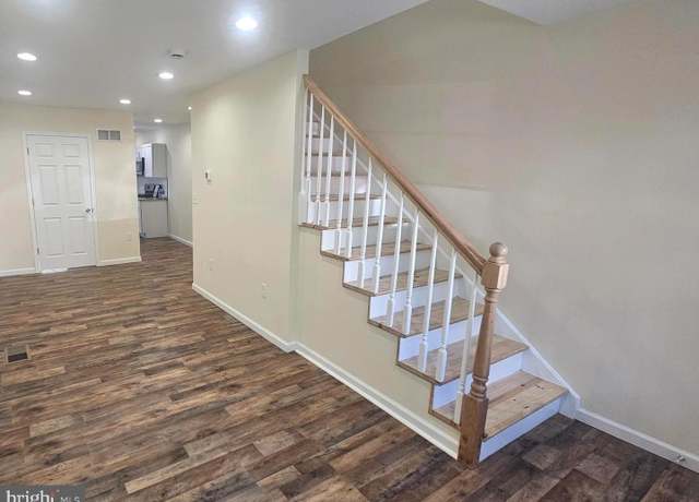 Property at 1004 Wright St, Wilmington, DE 19805, 2 beds, 1.5 baths
